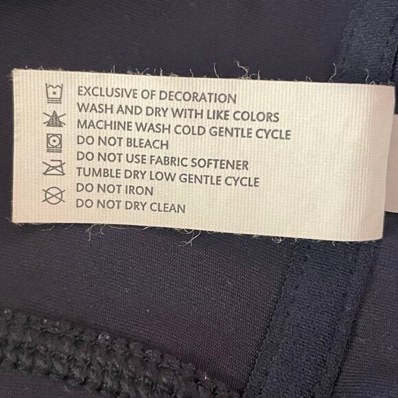 Yogalicious Lux Navy Blue Zip Front Hooded Jacket Size L Zip Pockets Thumb Holes - Picture 8 of 8